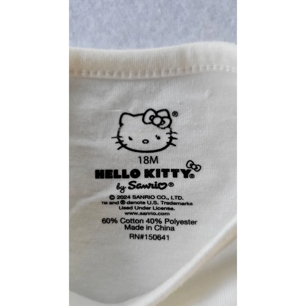 HELLO KITTY INFANT 2 PIECE SHIRT AND PANT CHRISTMAS SET Size 18 And 24‎ Months